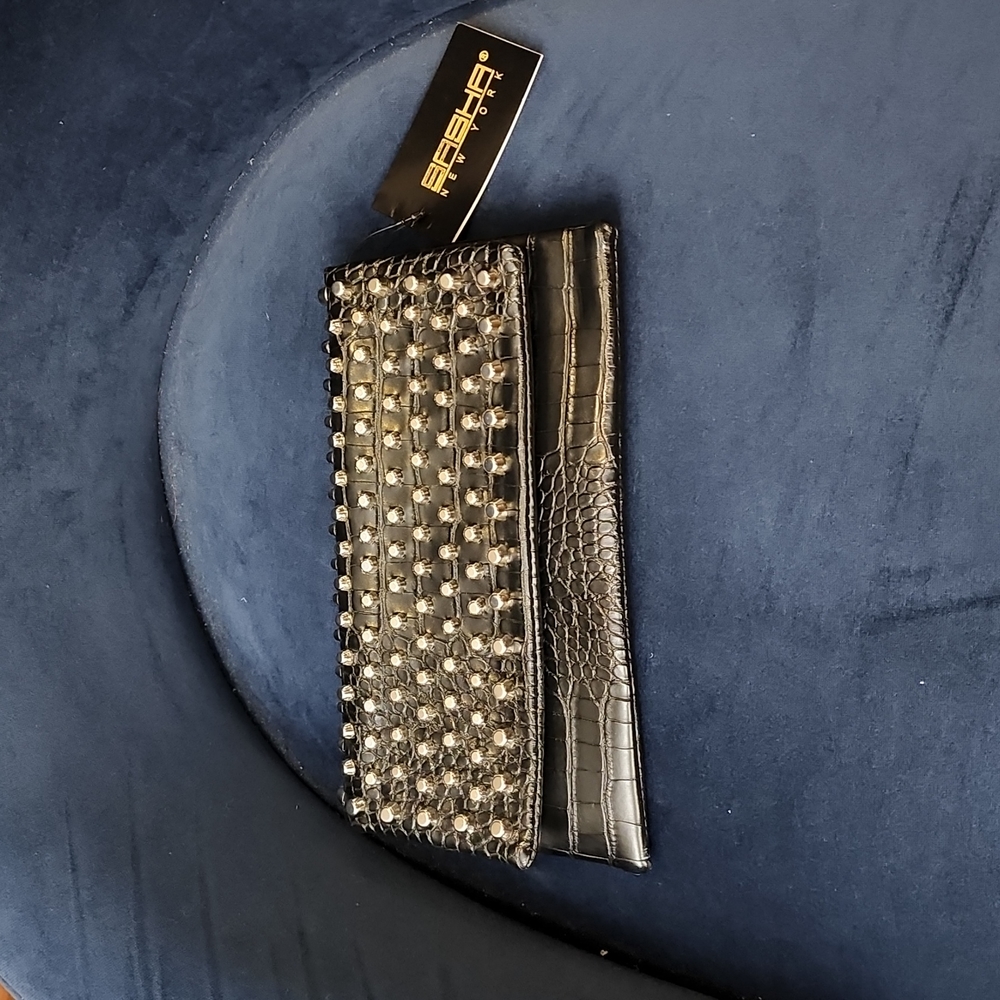 Black Purse